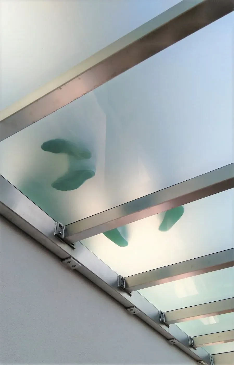 Stairs and walk-on glass