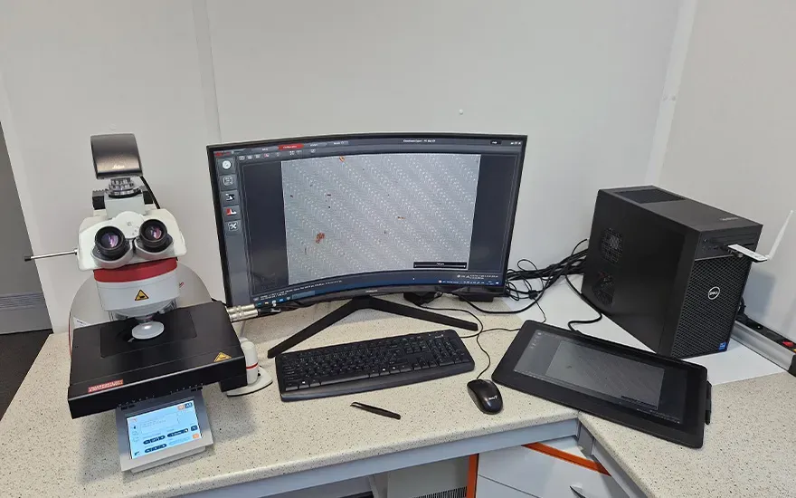Microscopic particle analysis