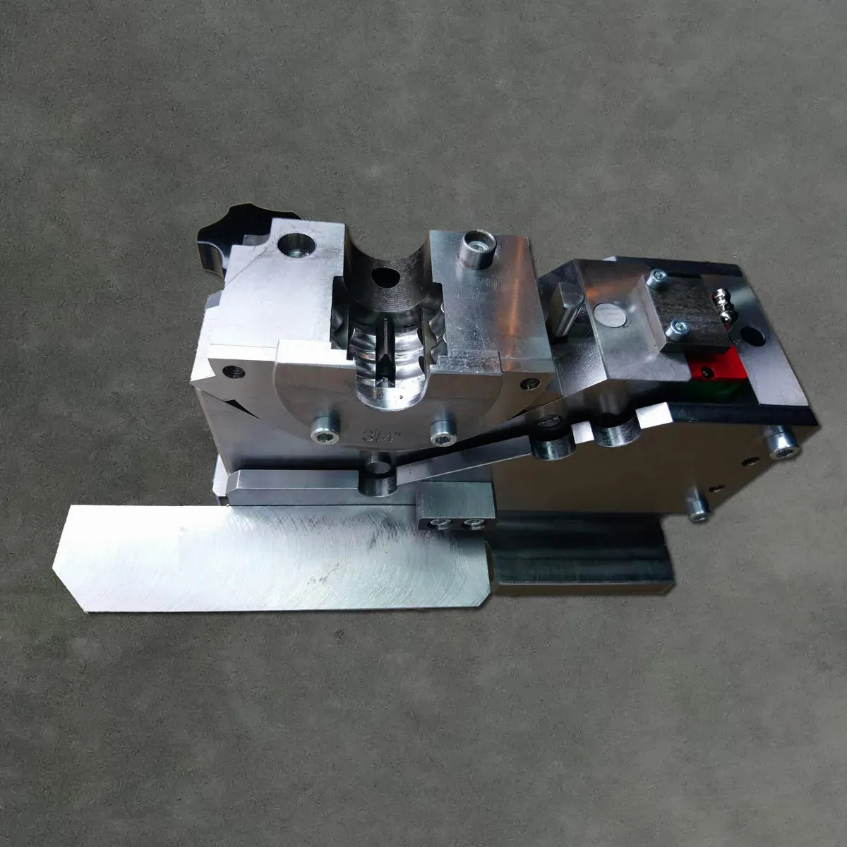 Toolmaking, moulds and spare parts